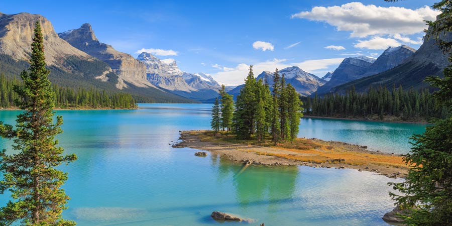 Maligne Lake 